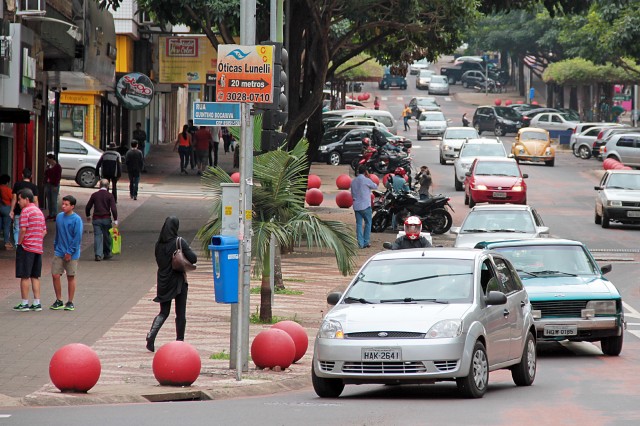 Avenida Brasil, em Foz - Foto: Kiko Sierich